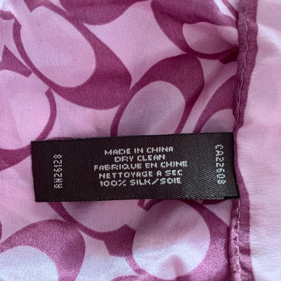 Coach Wristlet & Silk Scarf - Picture 4 of 4